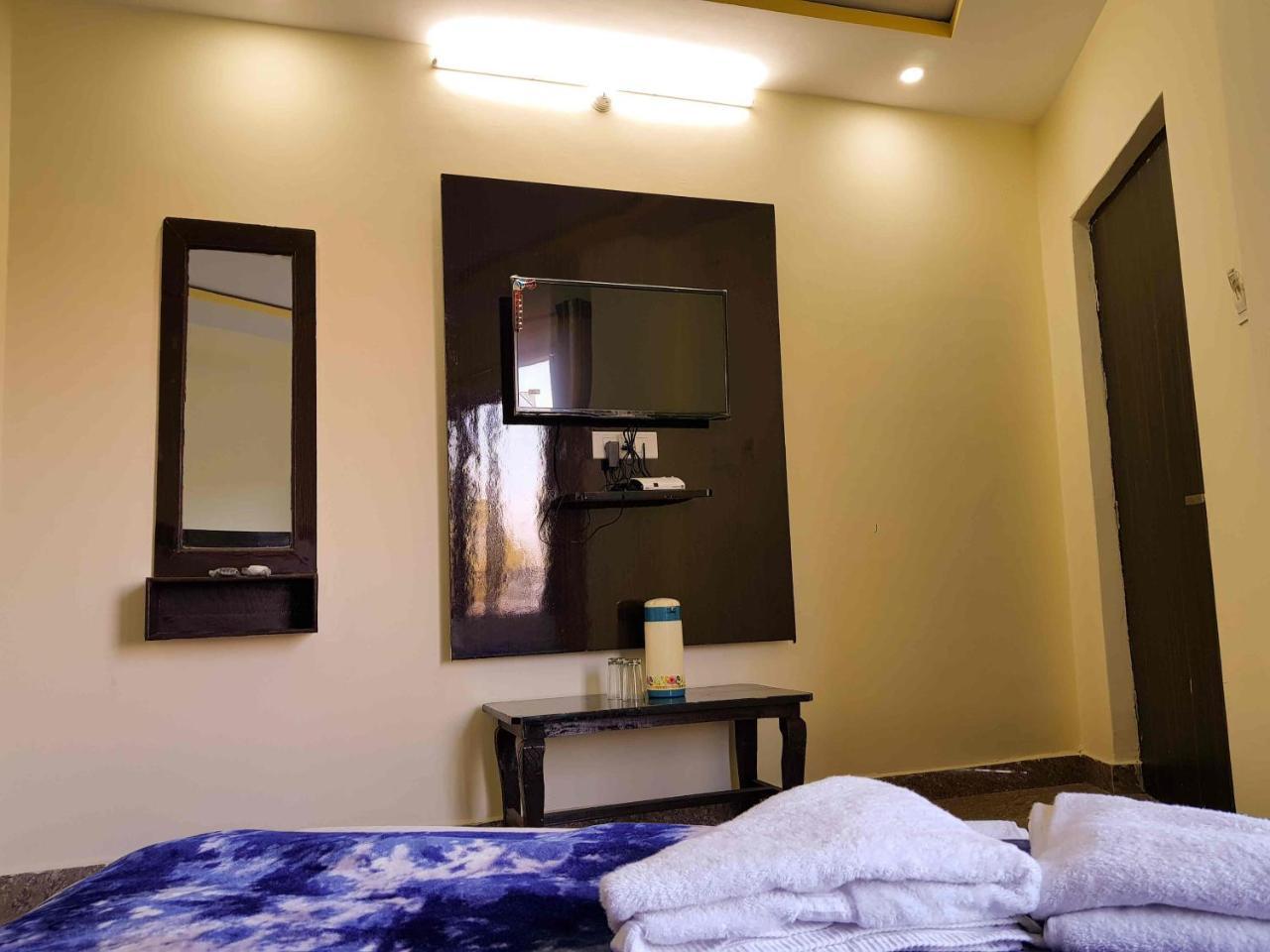 Hotel Homely Abode Dalhousie Esterno foto