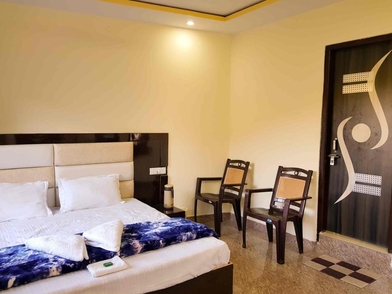 Hotel Homely Abode Dalhousie Esterno foto