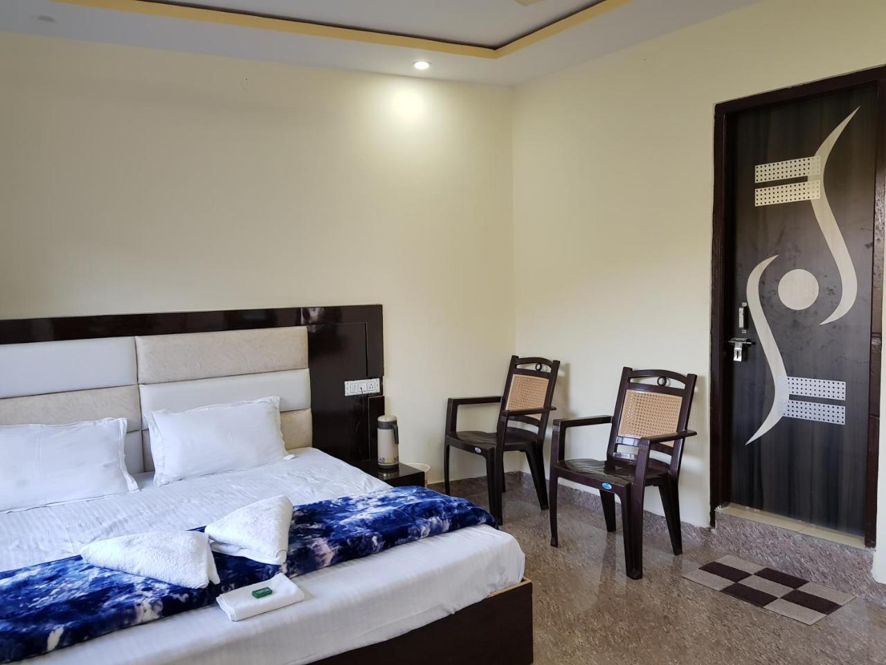 Hotel Homely Abode Dalhousie Esterno foto
